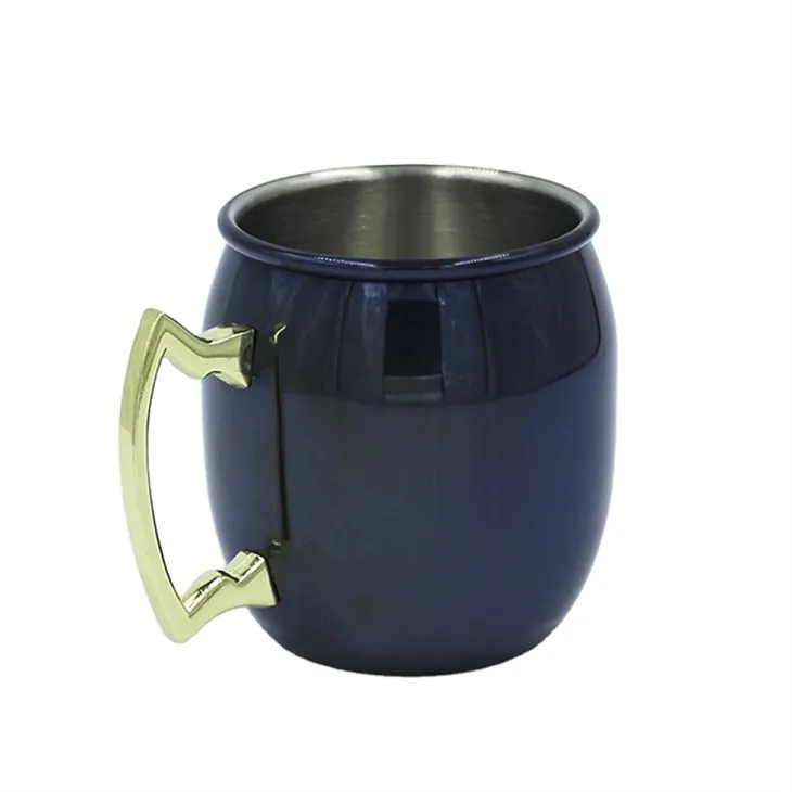 Hrnček moskovej moskvy s mosadznou rukoväťou