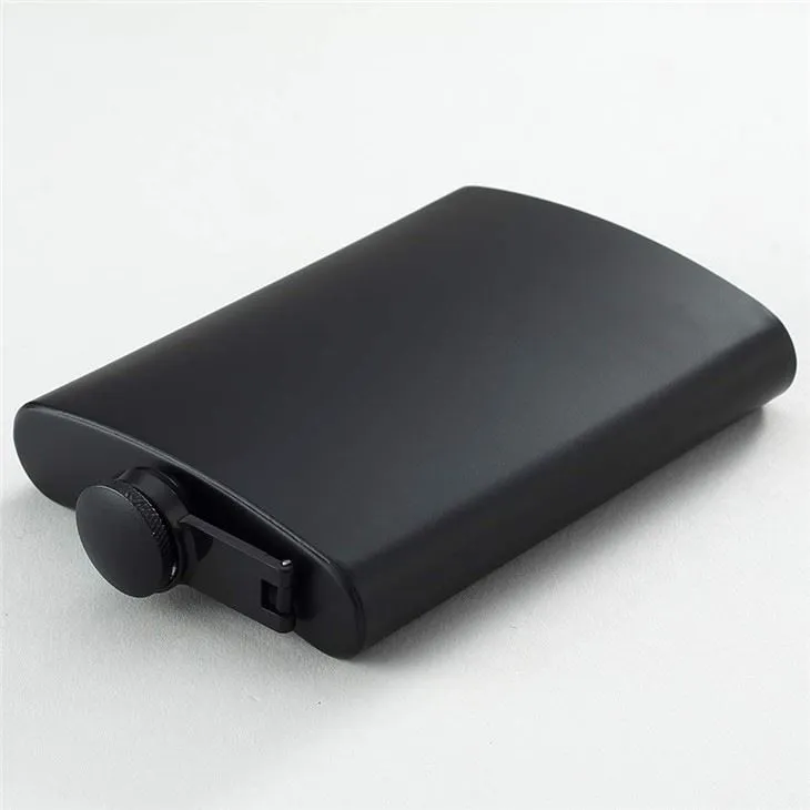 Z nehrdzavejúcej ocele 6oz čierna bedrová banka